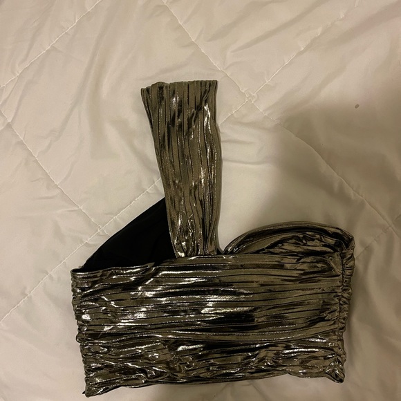Zara asymmetrical metallic top - Picture 10 of 11